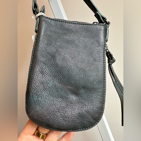 NWT We The Free Wyatt Crossbody Forest Green Leather - Picture 5 of 7
